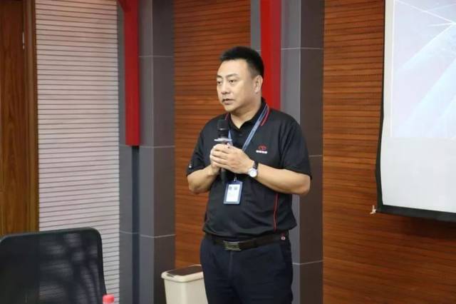 走進(jìn)工廠、業(yè)務(wù)培訓(xùn) 新主流媒體汽車聯(lián)盟對話上汽大通與東南汽車